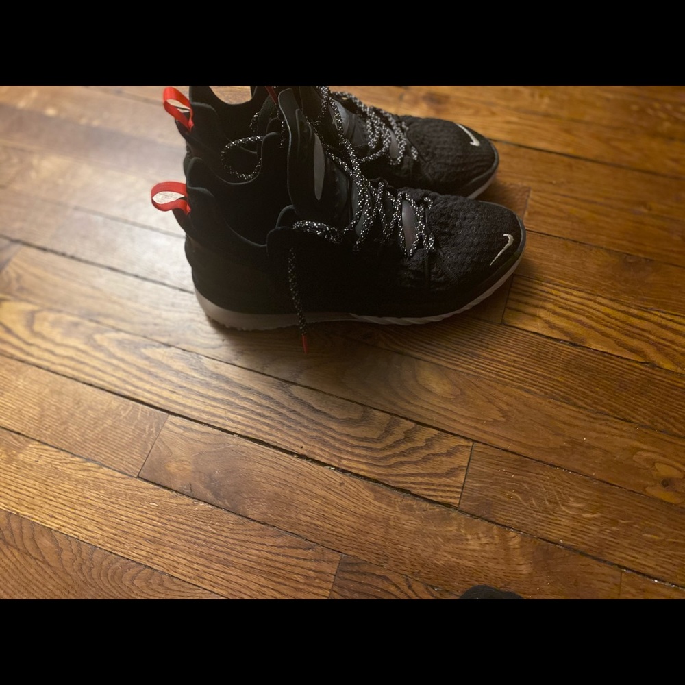 Lebron’s - Picture 5 of 5